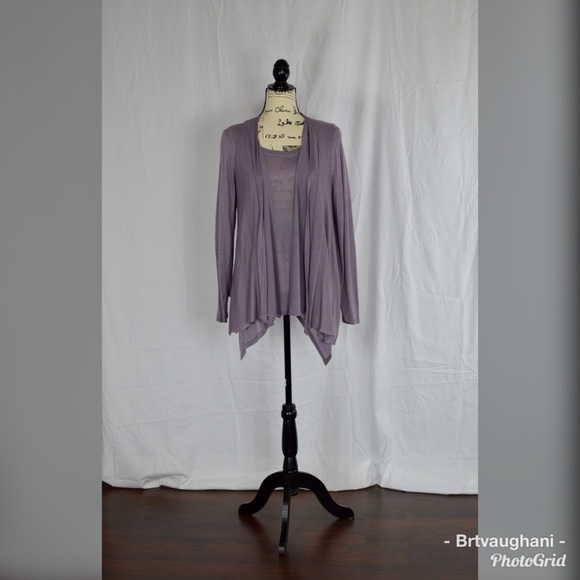 Simply Vera Vera Wang Sweaters - 2pc. Simply Vera Vera Wang shirt/cardigan